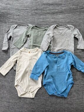 Solid onesie bundle
